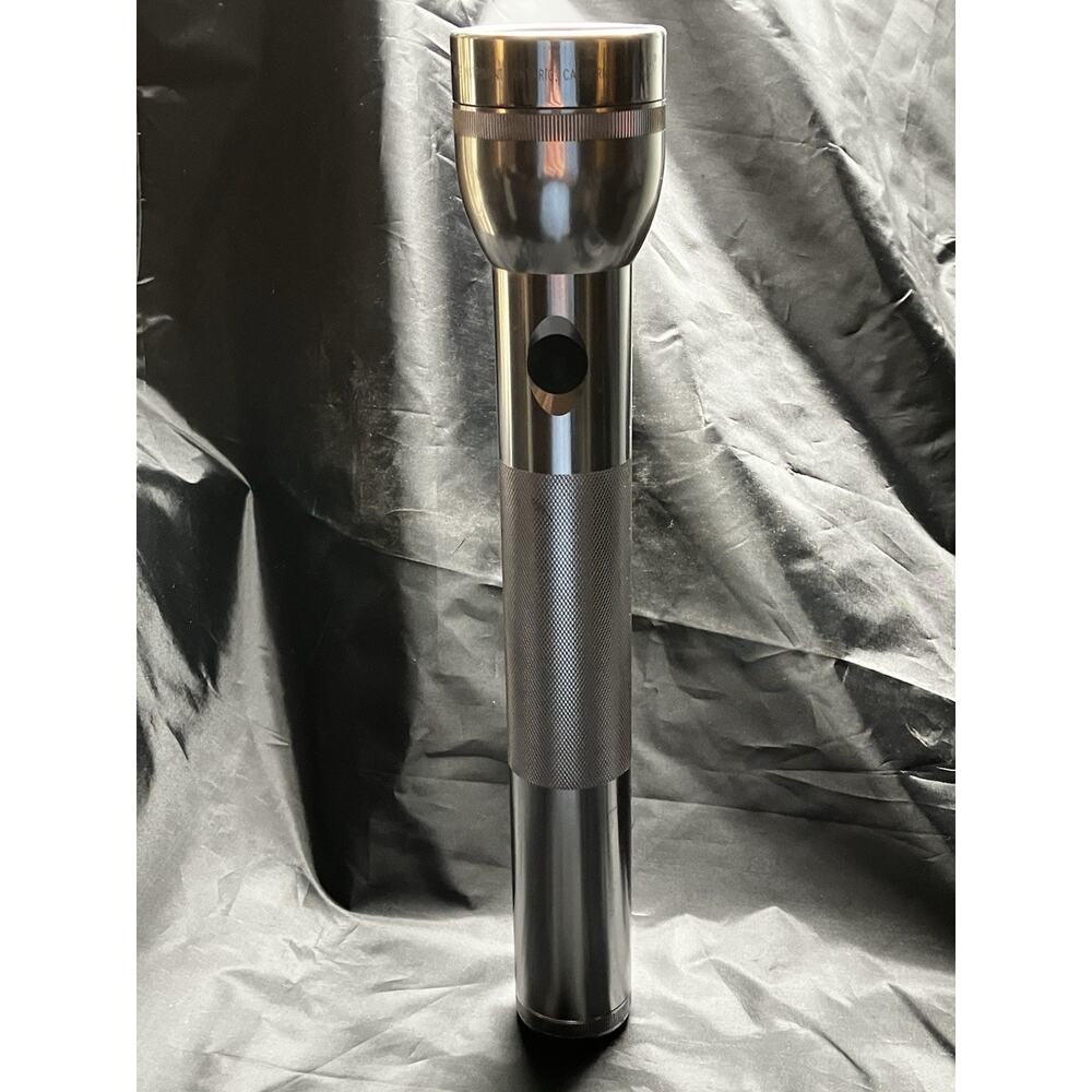 ALUMINIUM BIG MAG-LITE 3 D CELL(not included)TORCH Flashlight made in USA